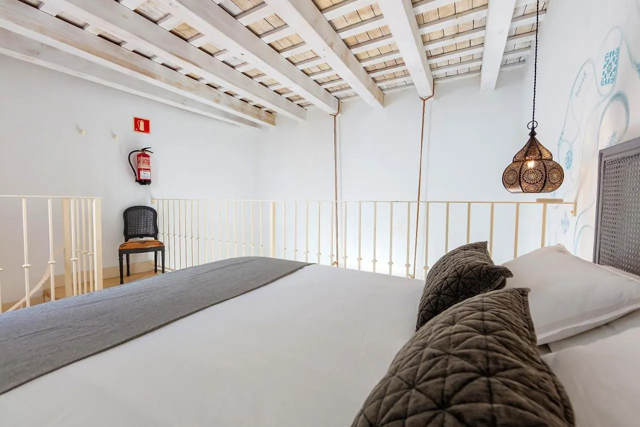 מלון טריפה La Casa De La Favorita 2*,  ספרד
